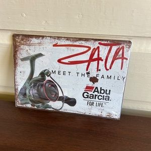 Retro Tin Fishing Decor Sign